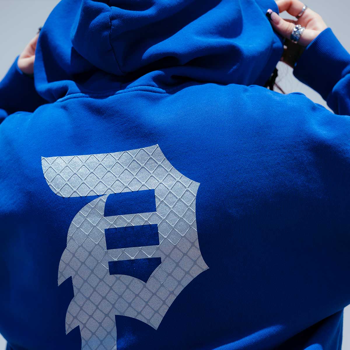 HOME TEAM WOMEN ZIP HOOD - Image 4